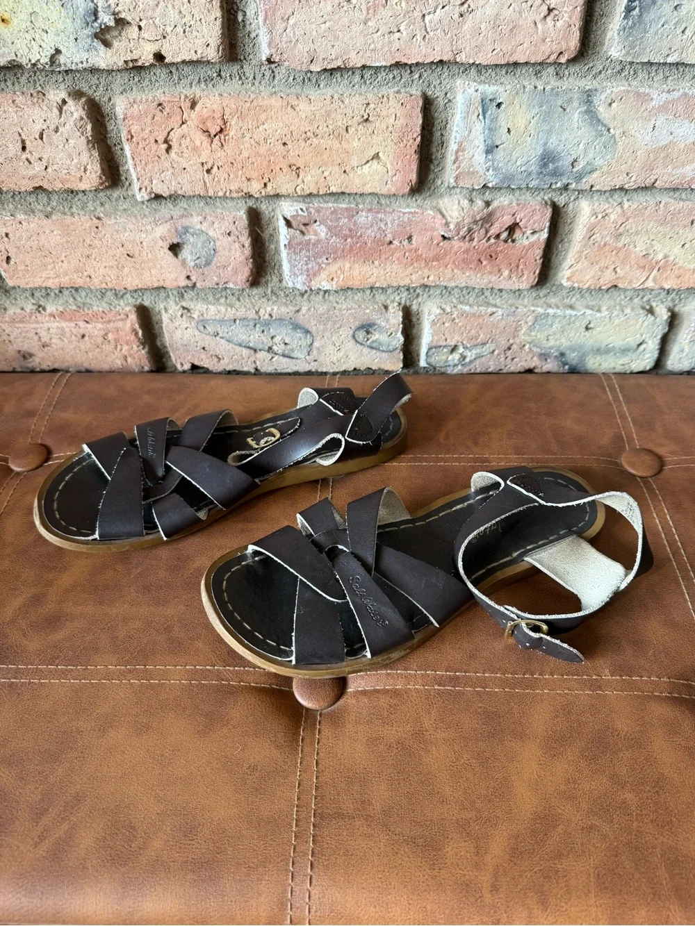 The SALT WATER Sandal Original Youth Ankle Strap Sandal Leather Sz 5